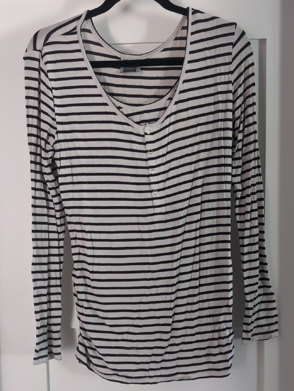 Maternity Breastfeeding Striped Long-Sleeve Scoop Neck Top - Black/White